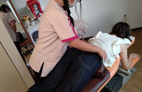 腰痛や慢性的な肩こりに整体・温活スポットこやぎ